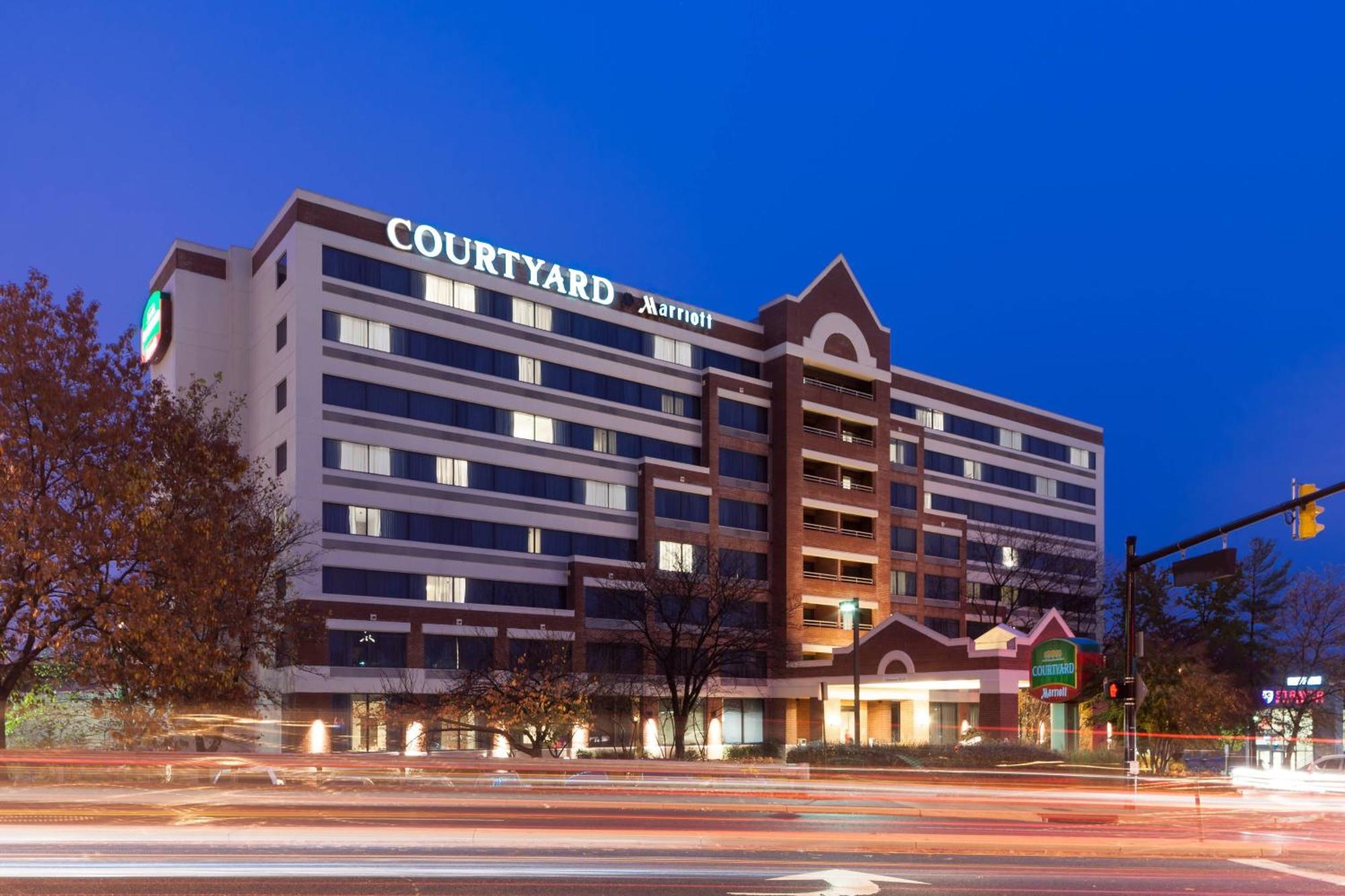 คอร์ตยาร์ด อเล็กซานเดรีย โอลด์ทาวน์/เซาท์เวสต์ Hotel ภายนอก รูปภาพ