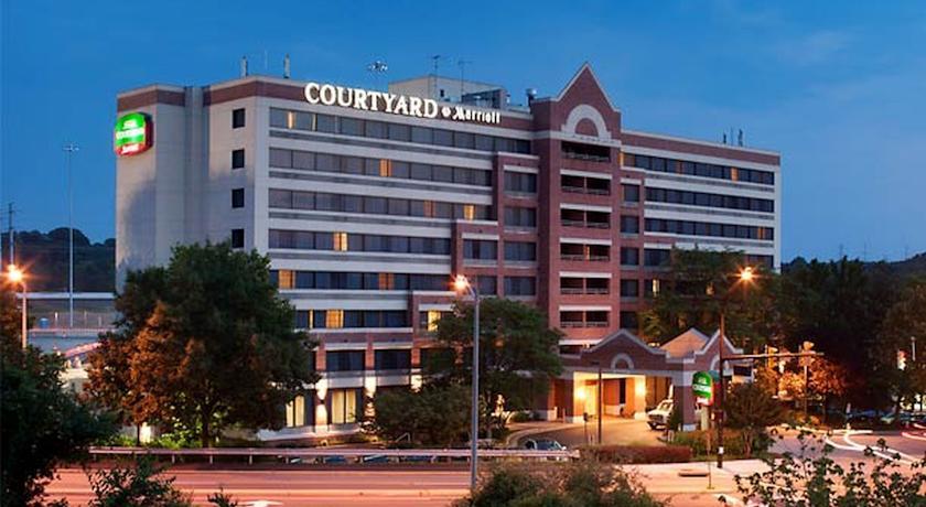 คอร์ตยาร์ด อเล็กซานเดรีย โอลด์ทาวน์/เซาท์เวสต์ Hotel ภายนอก รูปภาพ